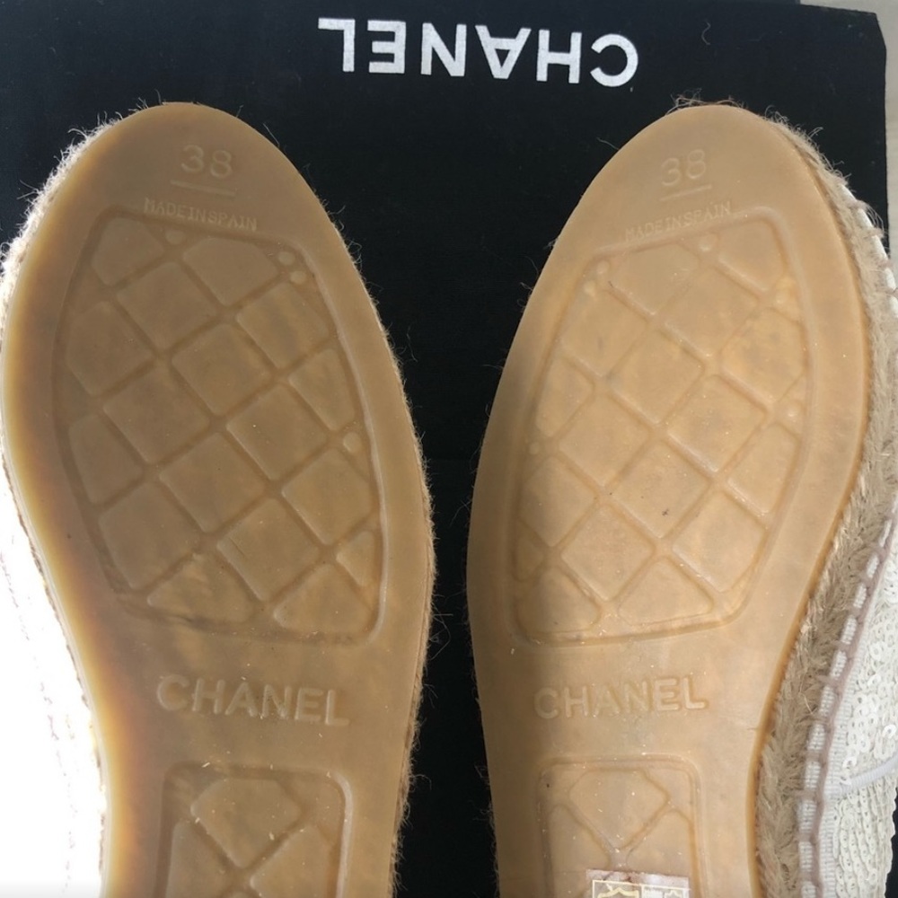 Chanel White Sequin Espadrilles - Size 38 - Picture 3 of 6